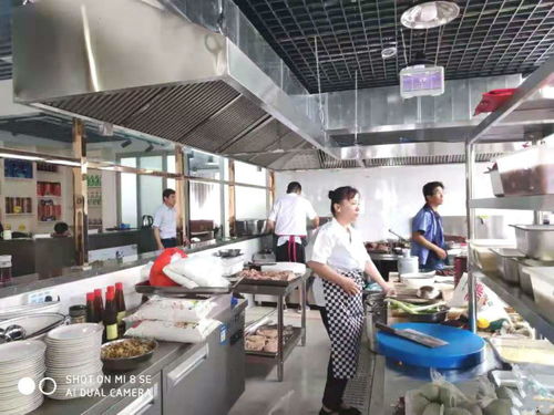 福城白鐵風(fēng)管加工廠 專(zhuān)業(yè)供應(yīng)與安裝建筑通風(fēng)系統(tǒng)